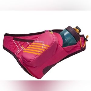 Nathan Vapor Elite Hydration pink color waist bag .